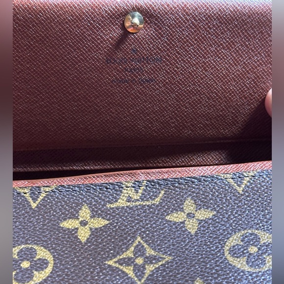 Louis Vuitton Monogram Tresor wallet - Picture 7 of 7